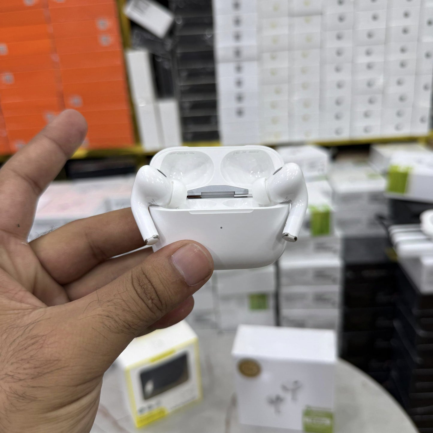 Made in Japan Airpods Pro (2nd generation) with MagSafe Charging Case (USB‑C) With Active ANC and Free Silicon Case